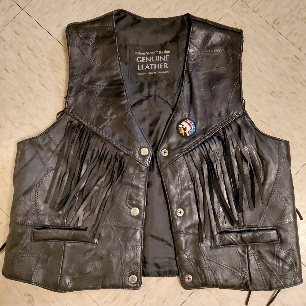 Vintage Never Worn Genuine Leather Black Fringe Vest. XL But runs Small NWOT - Picture 1 of 11